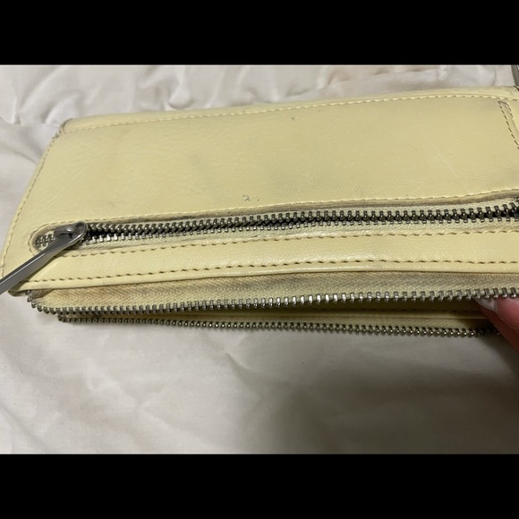 Matt and Natt Wallet - Picture 2 of 4